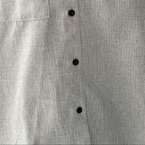 Simple Stylish Shirt - Picture 4 of 6